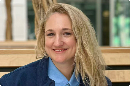 Dr. Alexandra Martiné 